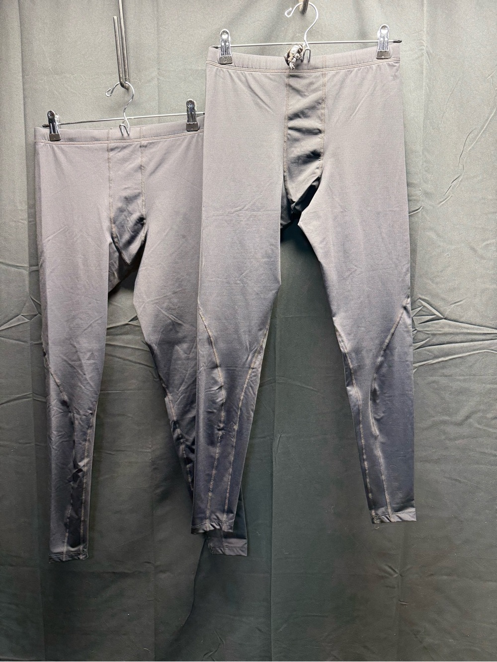 DFND Black Recovery Compression Leggings 2 pairs sz Lg (C1V)